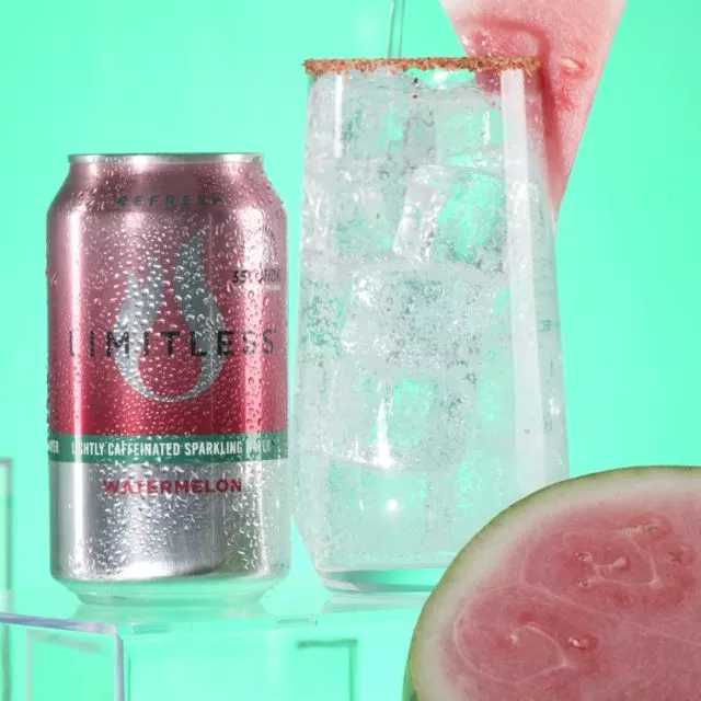 Take this refreshingly clean cocktail for a watermelon whirl. Featuring Limitless Refresh Watermelon. 
Highball glass 
1 cup ice 
1 oz Silver Tequila 
Juice from 1 lime wedge 
Fill with Limitless Refresh Watermelon 
Garnish with lime wheels, watermelon wedge and chili-lime-salt rim.